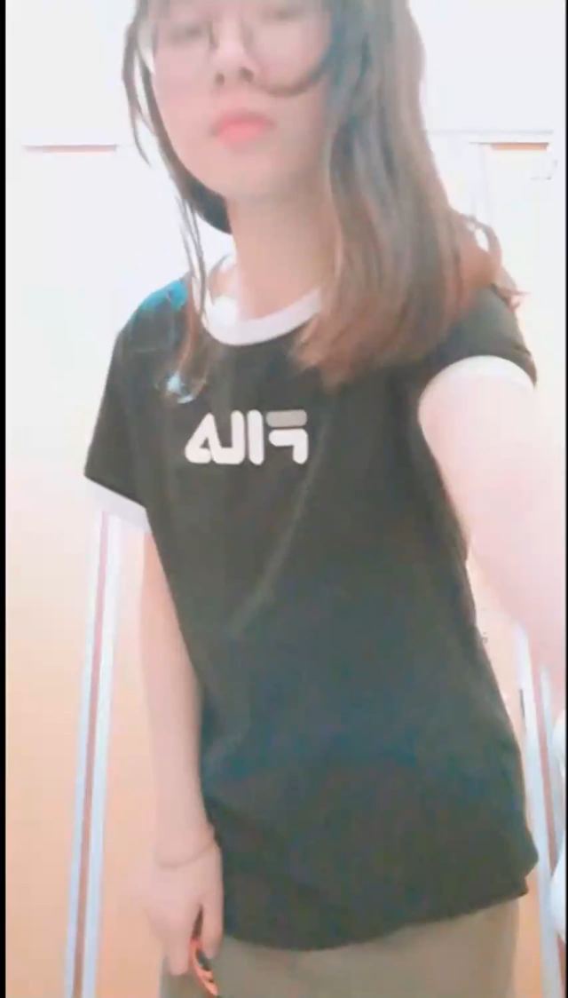 0gl99Om9.mp4