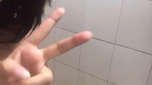 5_6120650175749820232.mp4